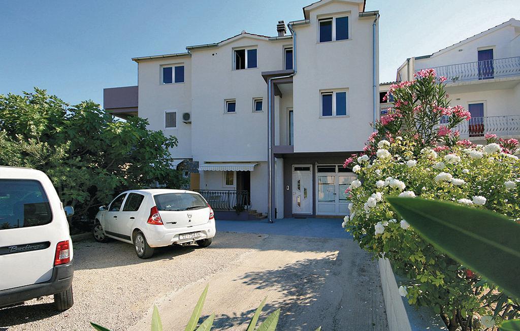 Apartmani Jasminka Vodice Esterno foto